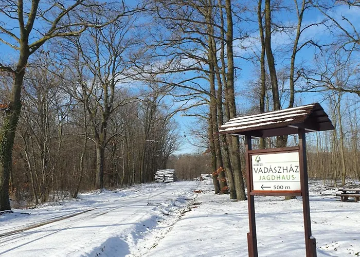 Csiszarhegyi Vadaszhaz Oda ve Kahvaltı *